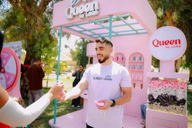 Queen sampling